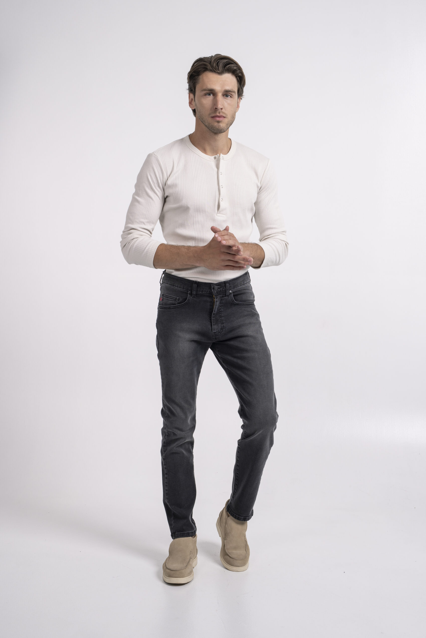 Spodnie jeans SLIM ciemny szary