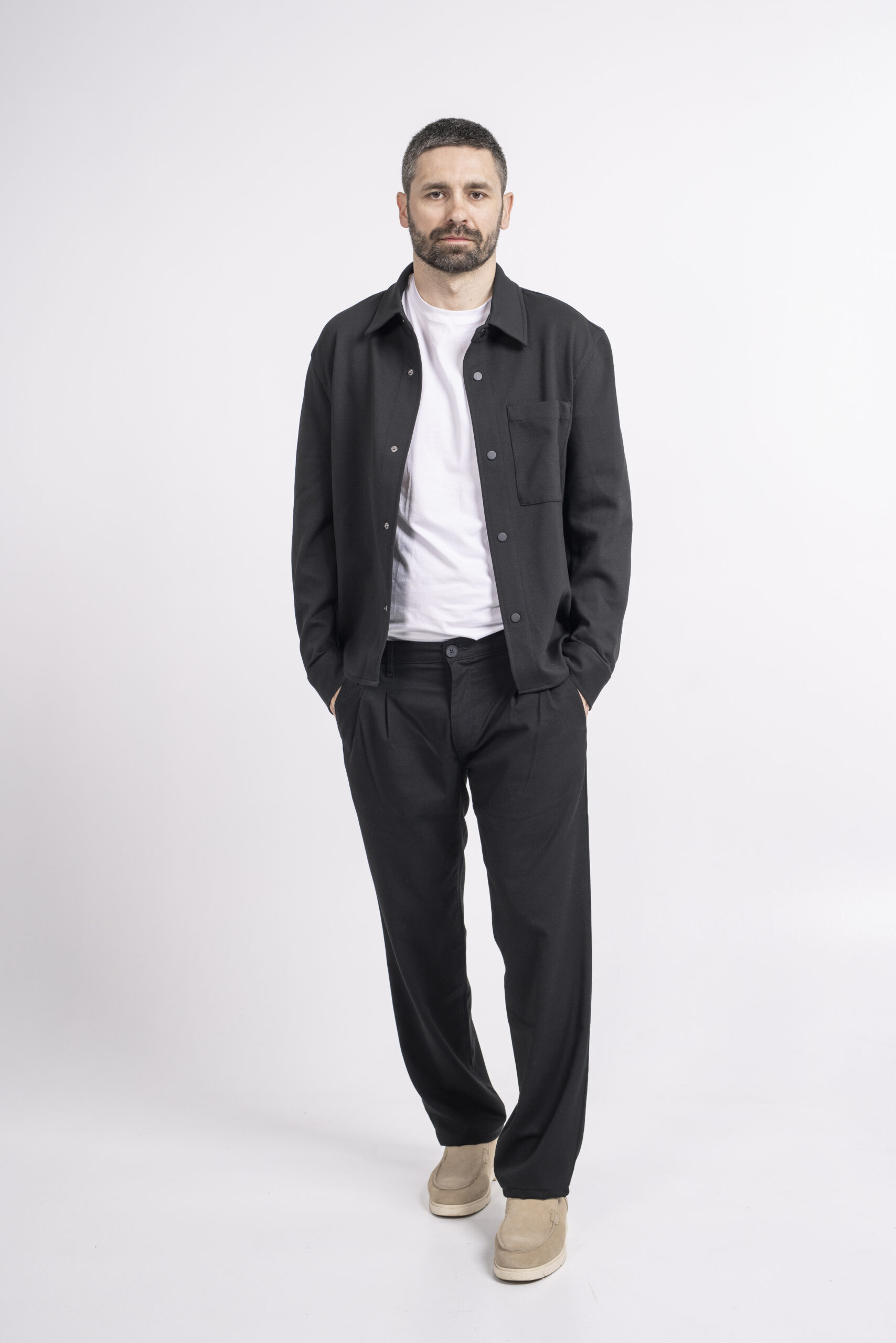 Spodnie chino z zakładkami black
